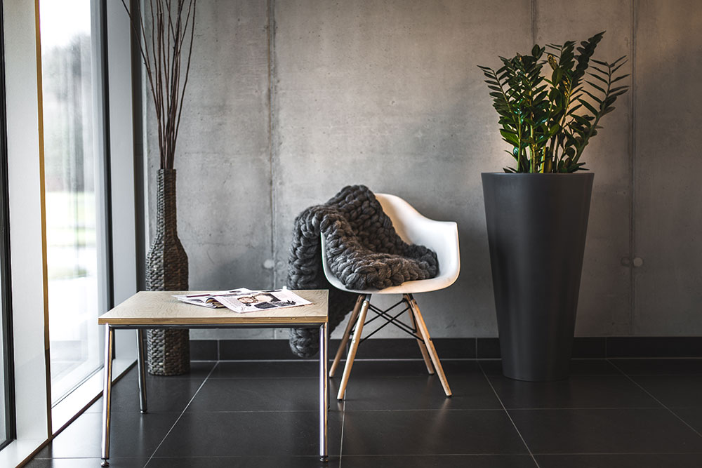 Duża donica z polietylenu Della 90 cm